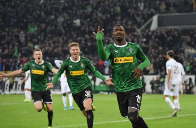 一步放大了 一步放大了