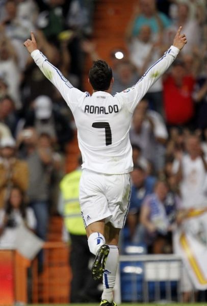 保级关键时 保级关键时