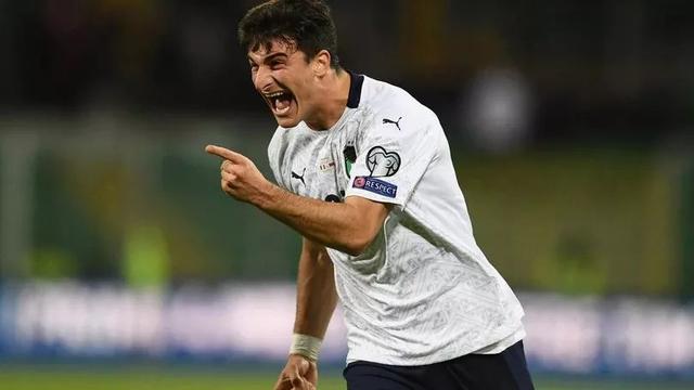 米勒压哨绝杀黄蜂险胜活塞 火箭大胜马刺27分